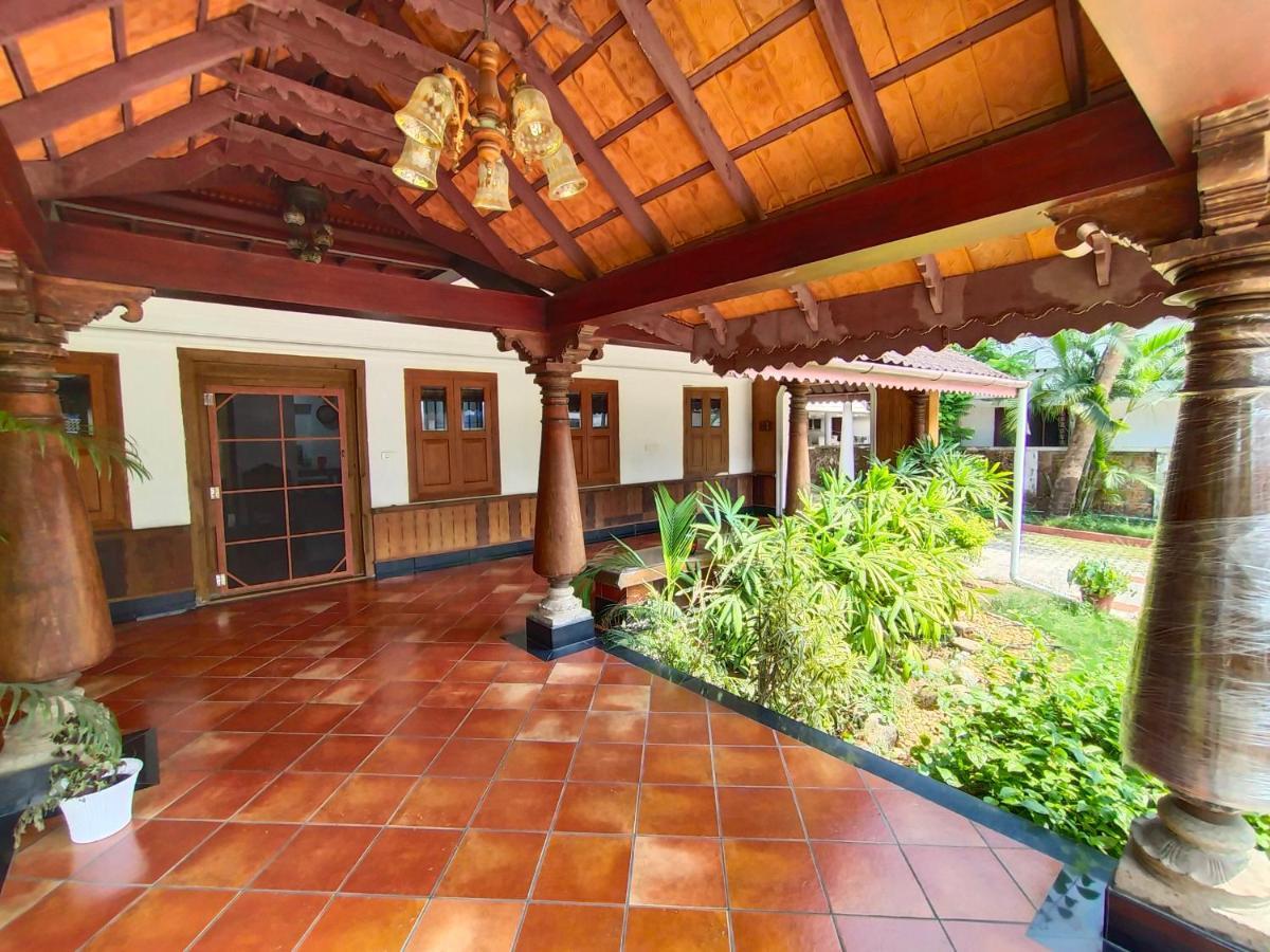 Azza Heritage Home Kochi Exterior foto